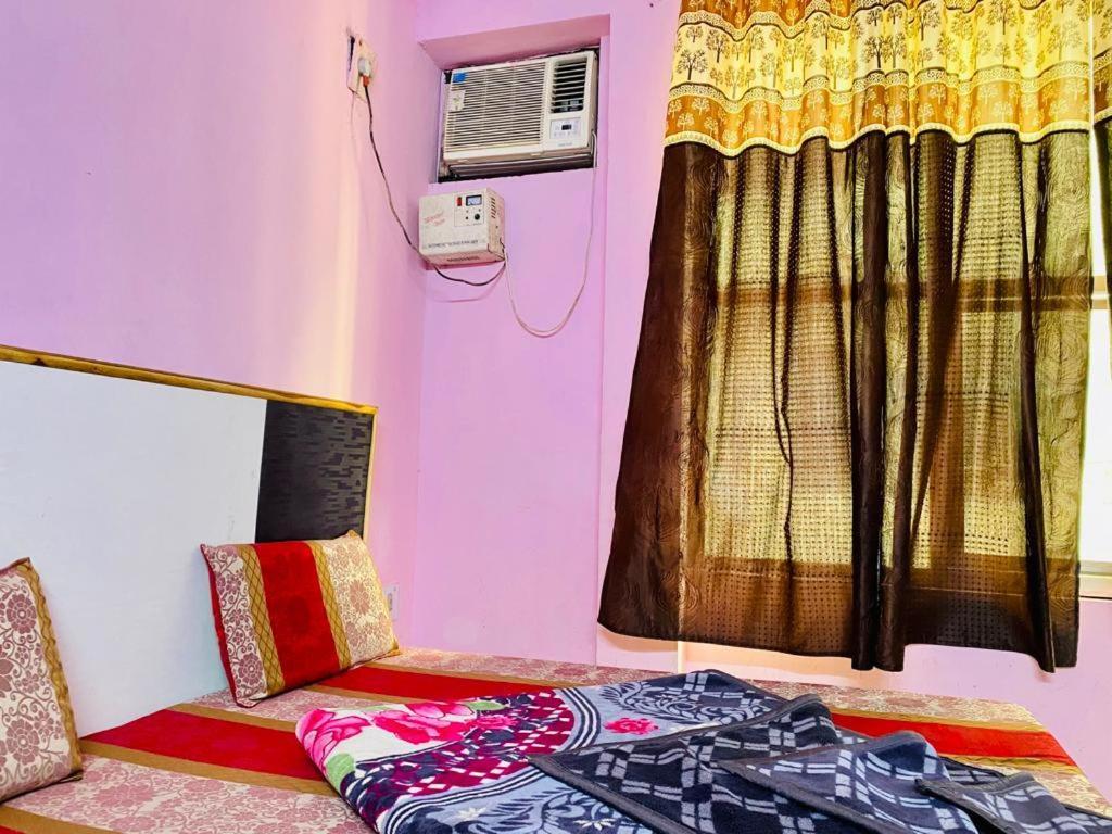 Hari Ganga Hotel -Near By Railway Station Харидвар Экстерьер фото